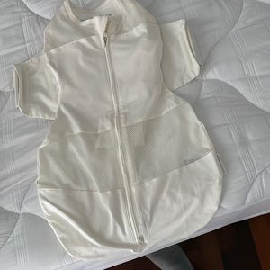 New without tags happiest baby snoo sleep sack